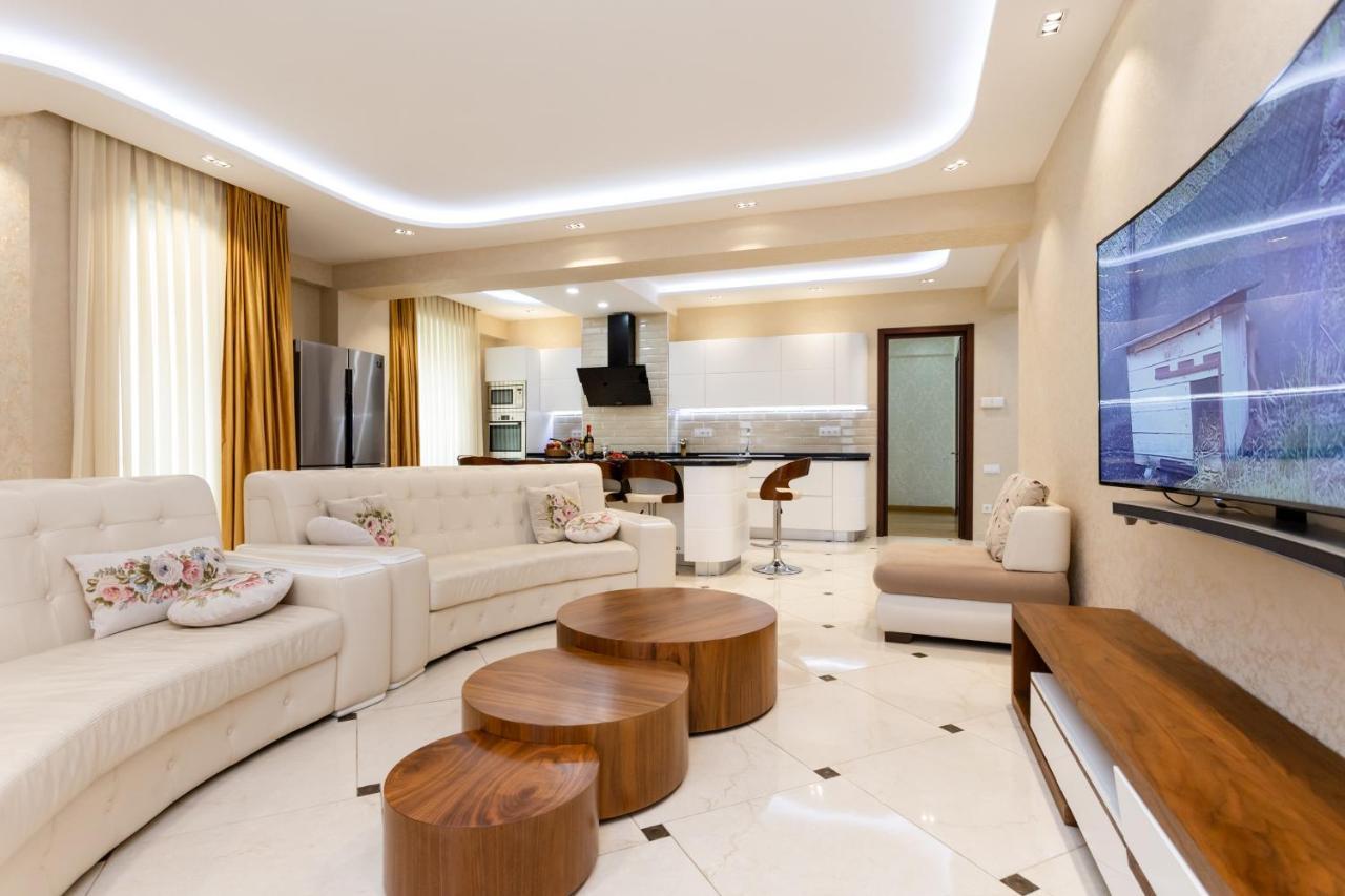 Central Cozy 3Bd-2Bath Apartment Tbilisi Exteriér fotografie