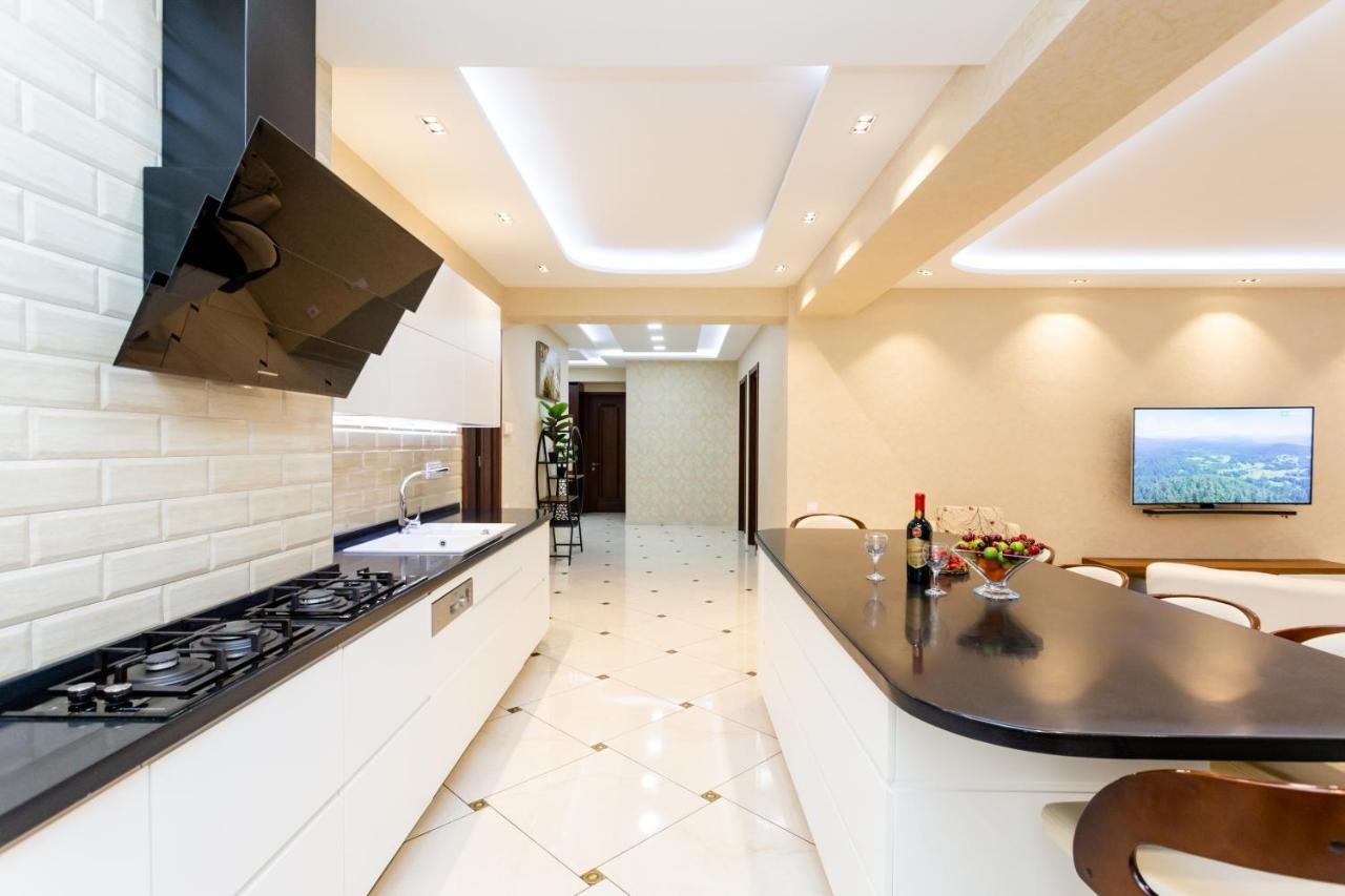Central Cozy 3Bd-2Bath Apartment Tbilisi Exteriér fotografie
